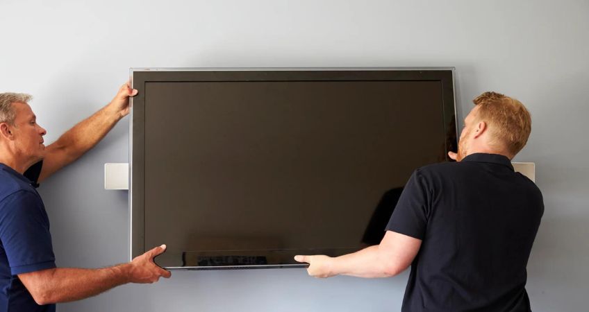 How much does TV installation cost in Dubai - Smart Tv Installation Cost